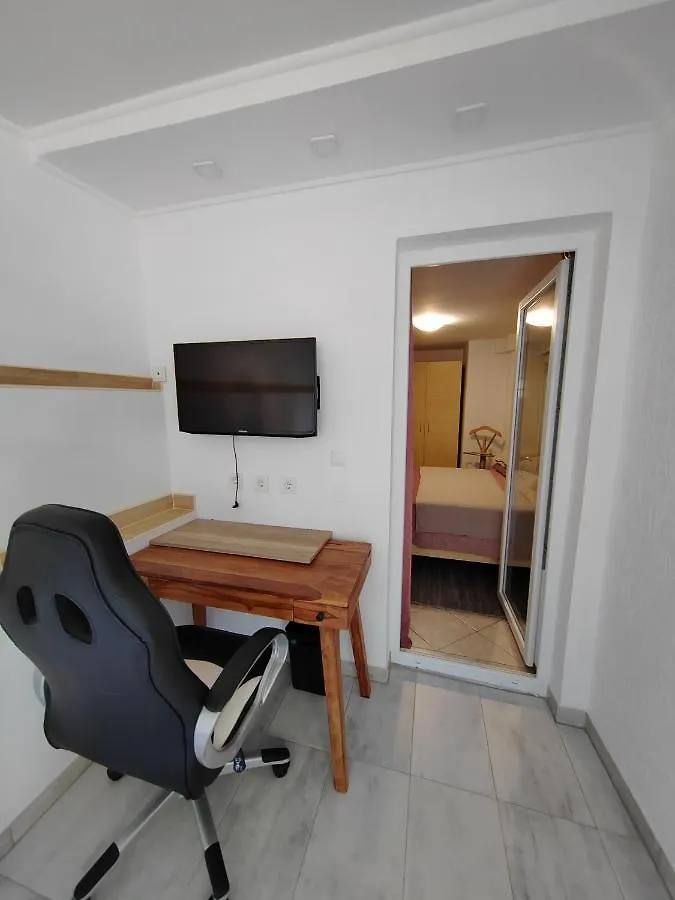 Apartment 700 M Od Mora Valbandon, Hrvatska Fazana 0*,  Croatia